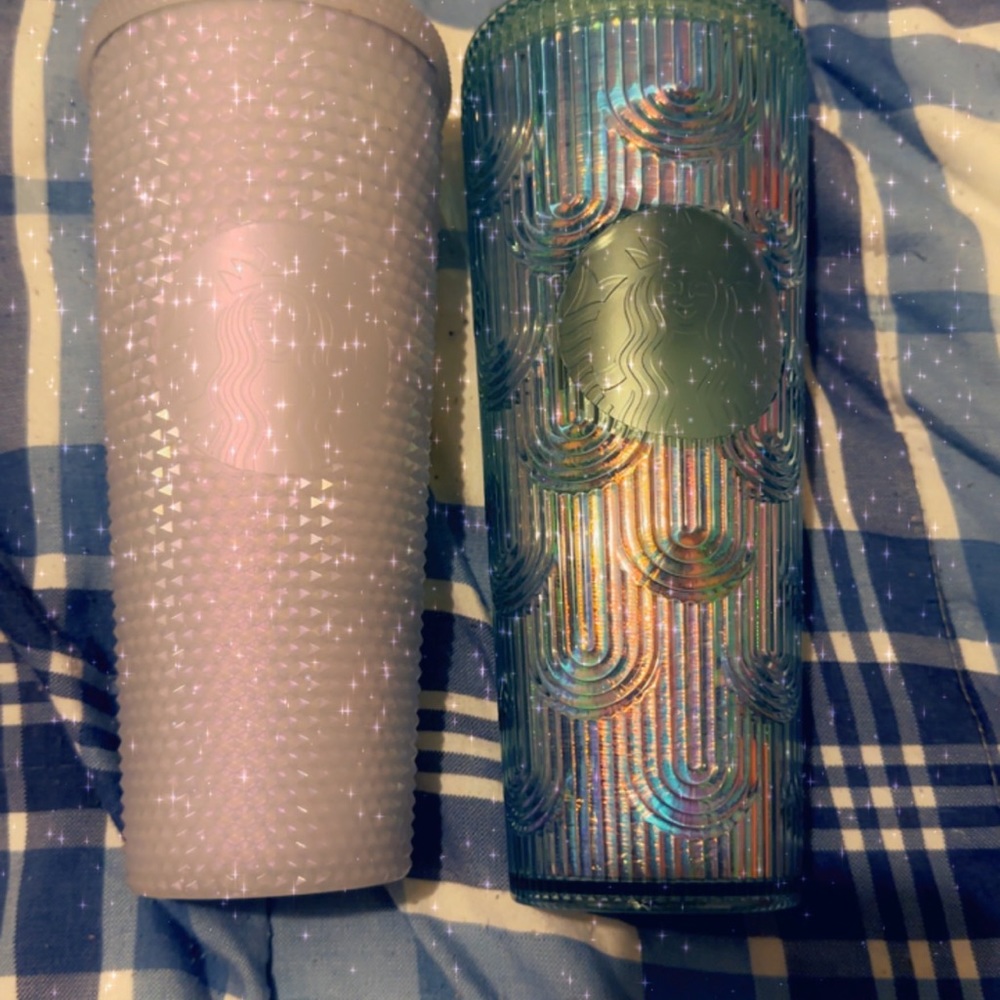 Very nice Starbucks cups very spendy